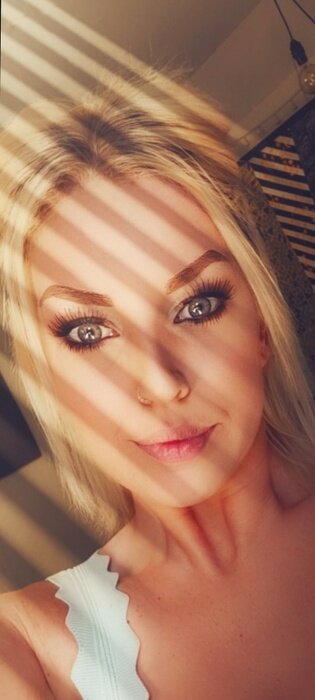 Elledentaye (@elledentaye), OnlyFans creator