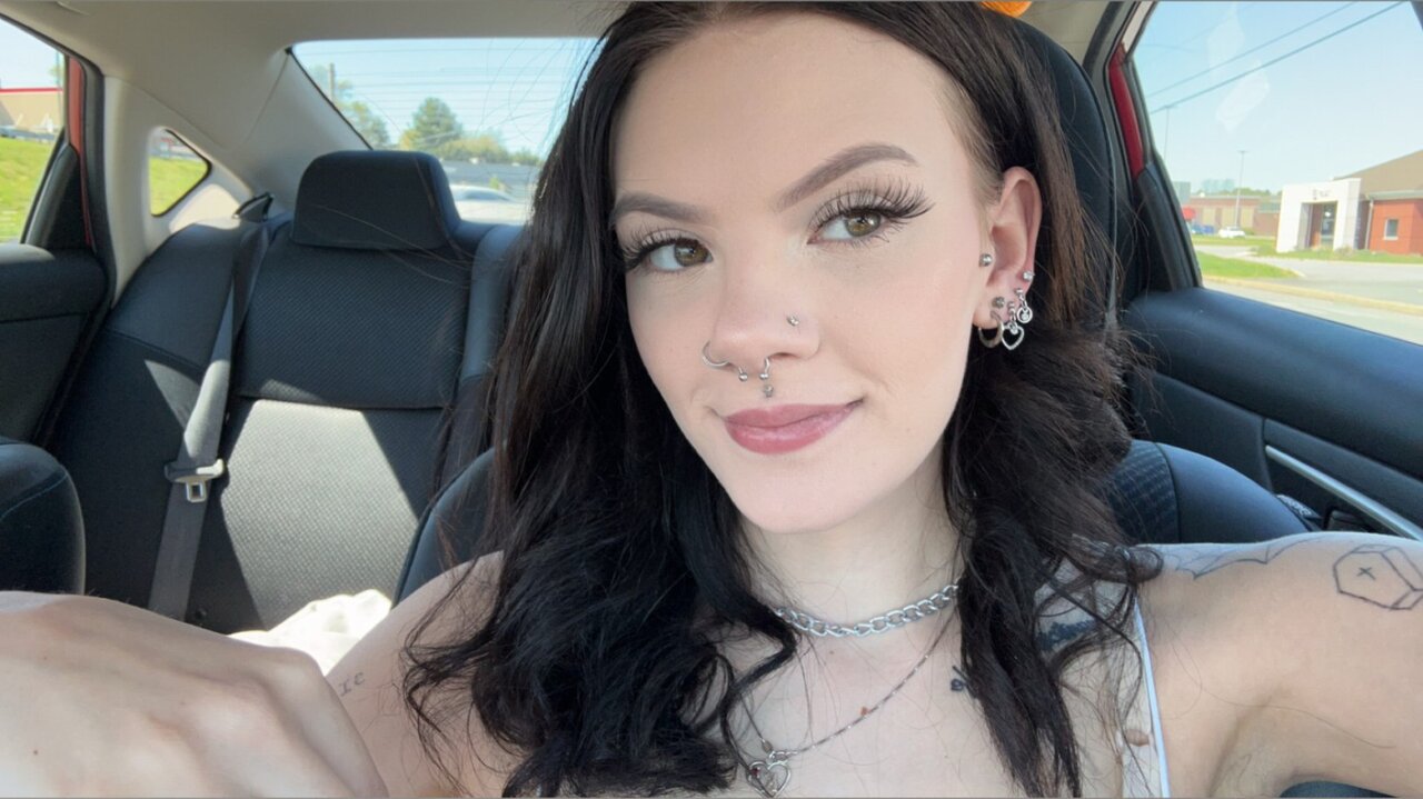 Elliada (@elliada), OnlyFans creator