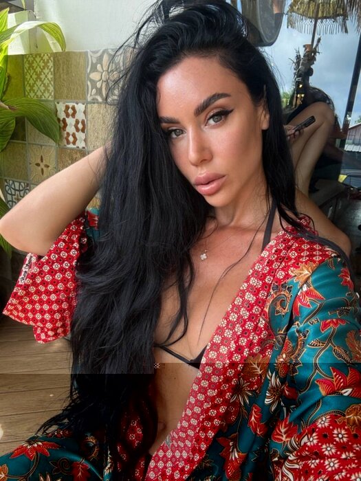 Elliecampton (@ellie_campton), OnlyFans creator