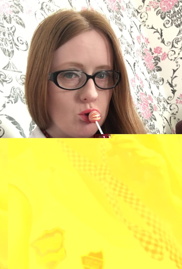 Elliebee2020 (@elliebee2020), OnlyFans creator
