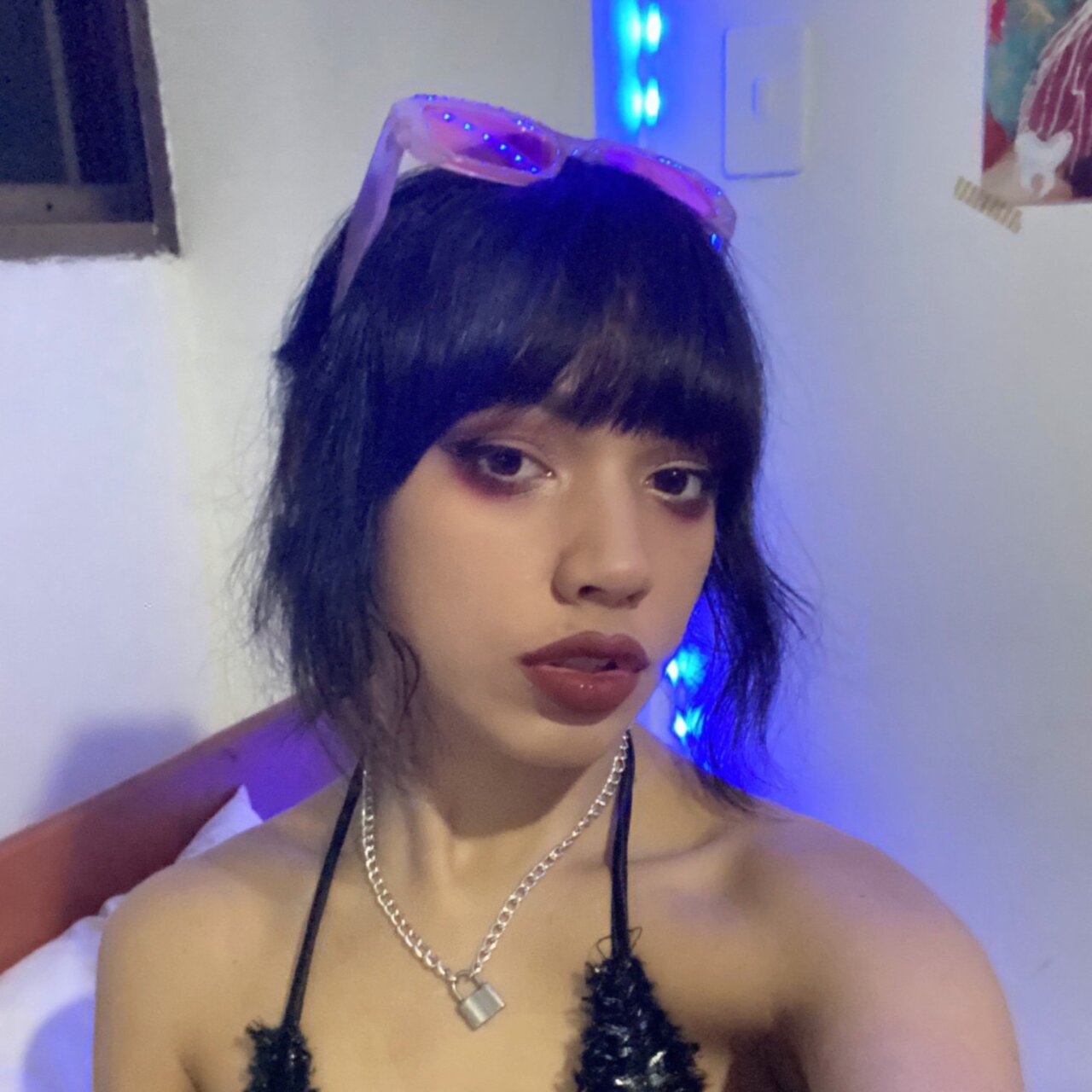 Elliebunny69 (@elliebunny69), OnlyFans creator