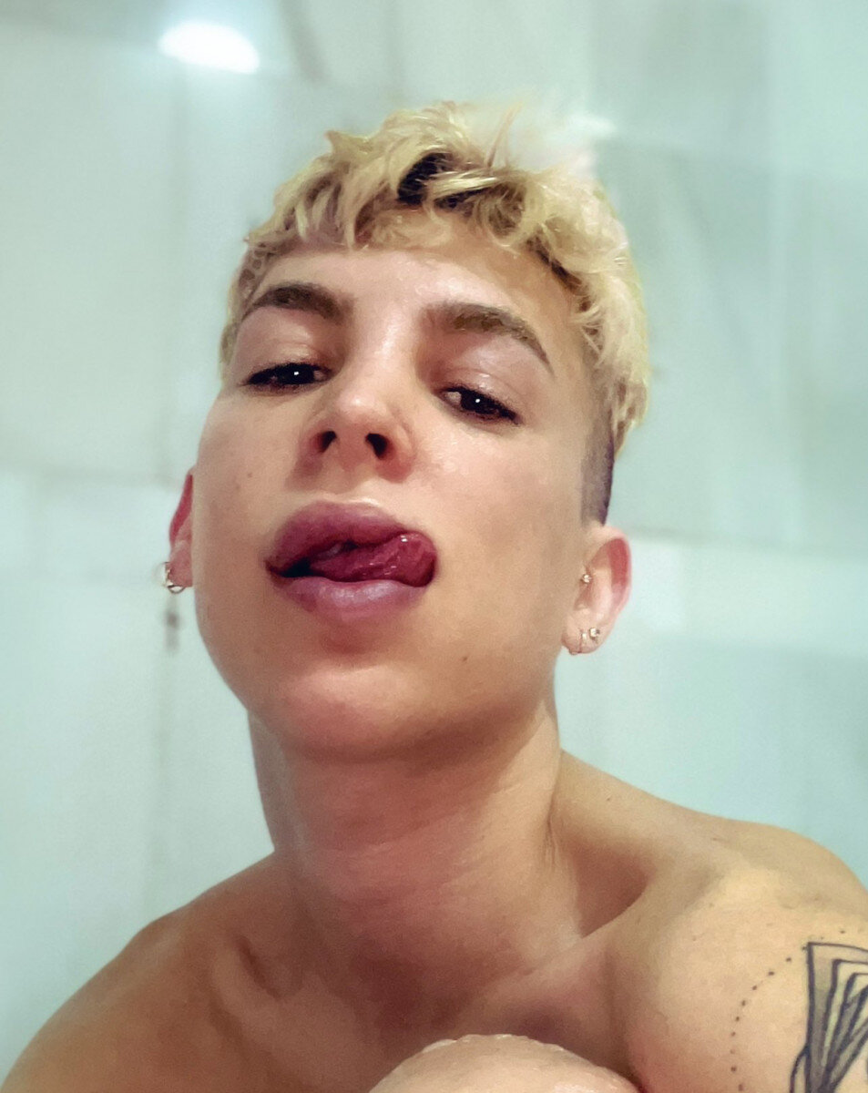 Elonshark (@elonshark), OnlyFans creator