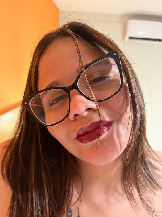 Elybutterfly (@ely_butterfly), OnlyFans creator