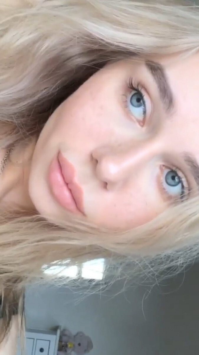 Emilie (@em_emilie_free), OnlyFans creator