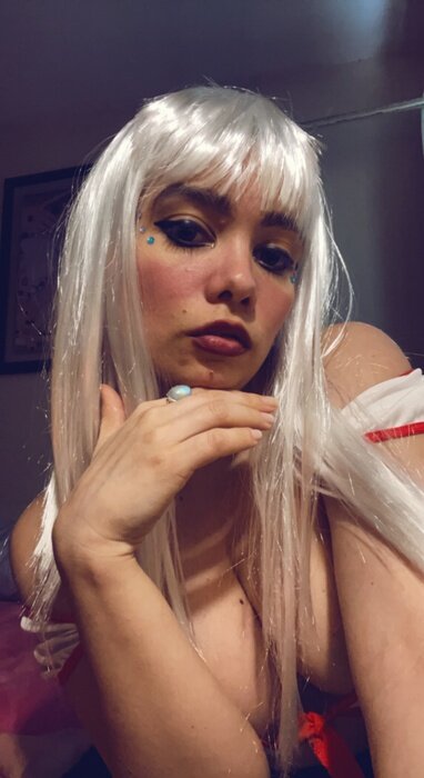 Emasoho (@emasoho), OnlyFans creator