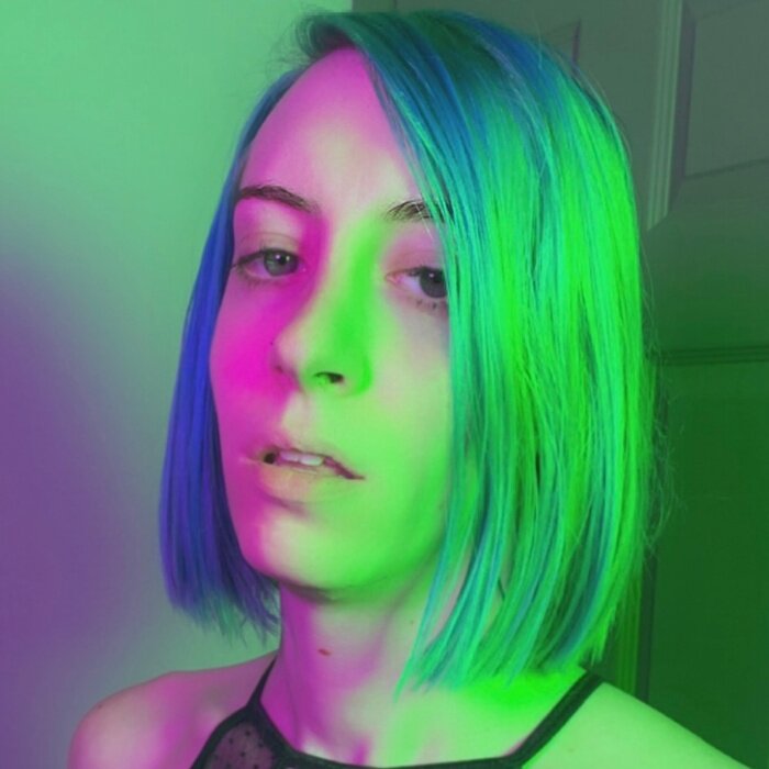 Emberwinters (@emberwinters), OnlyFans creator