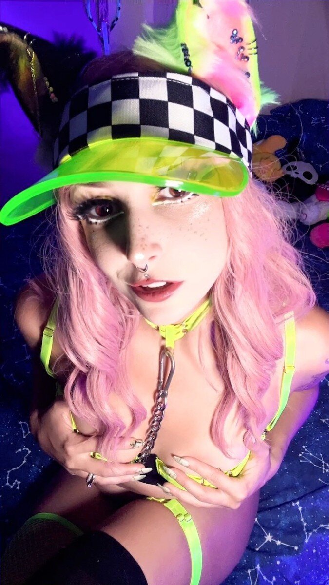 Emeryfennecfree (@emeryfennecfree), OnlyFans creator