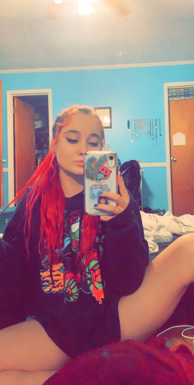 eve (@emgfarmer), OnlyFans creator