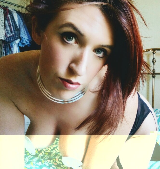 Emilyrose20 (@emily-rose20), OnlyFans creator