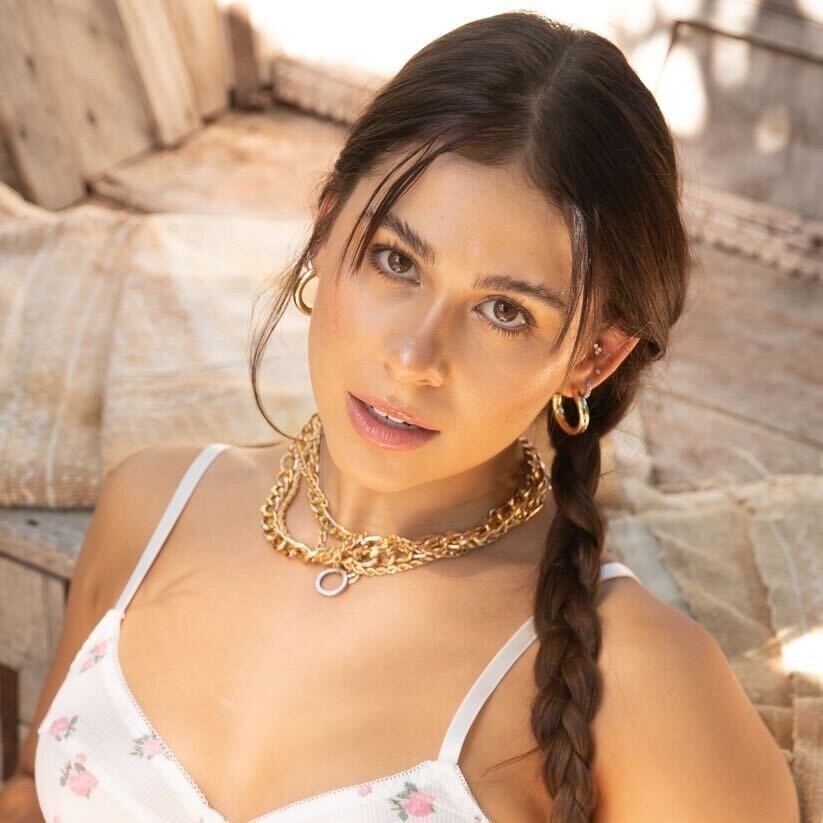 Emilyalexaander (@emilyalexaander), OnlyFans creator