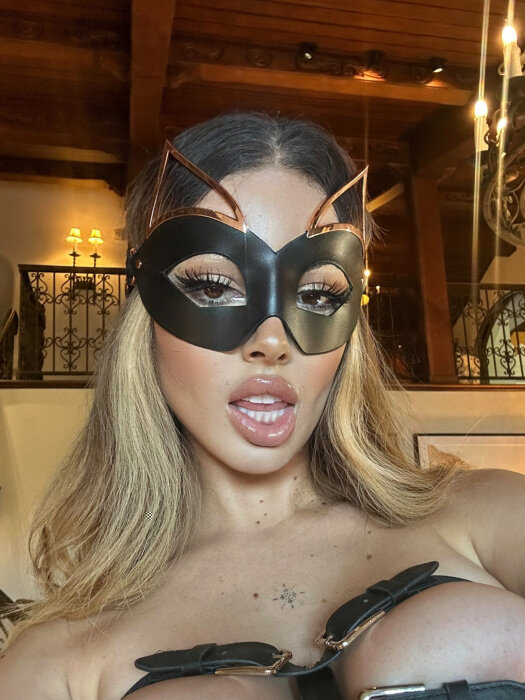 Emilyepix (@emilyepix), OnlyFans creator