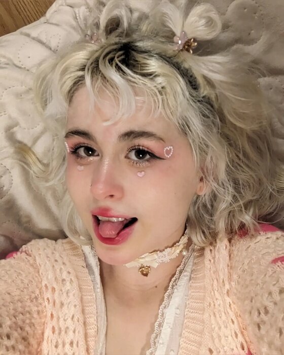 Emiria (@emirialovesu), OnlyFans creator
