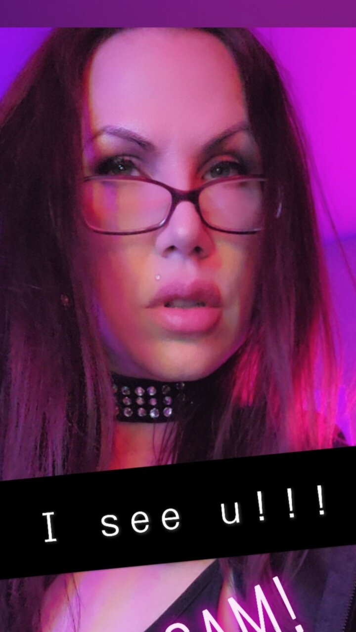Emmafrostcam (@emma_frost_cam), OnlyFans creator