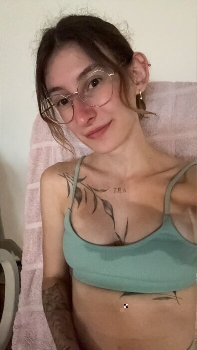 Emmamalina (@emma_malina), OnlyFans creator