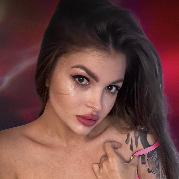 Emmamiracle (@emma_miracle), OnlyFans creator