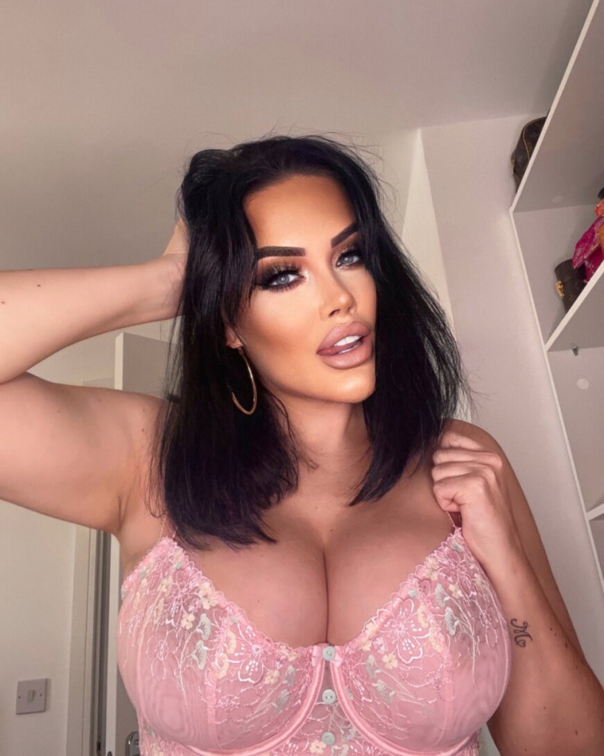 Emmagreen (@emmagreen), OnlyFans creator