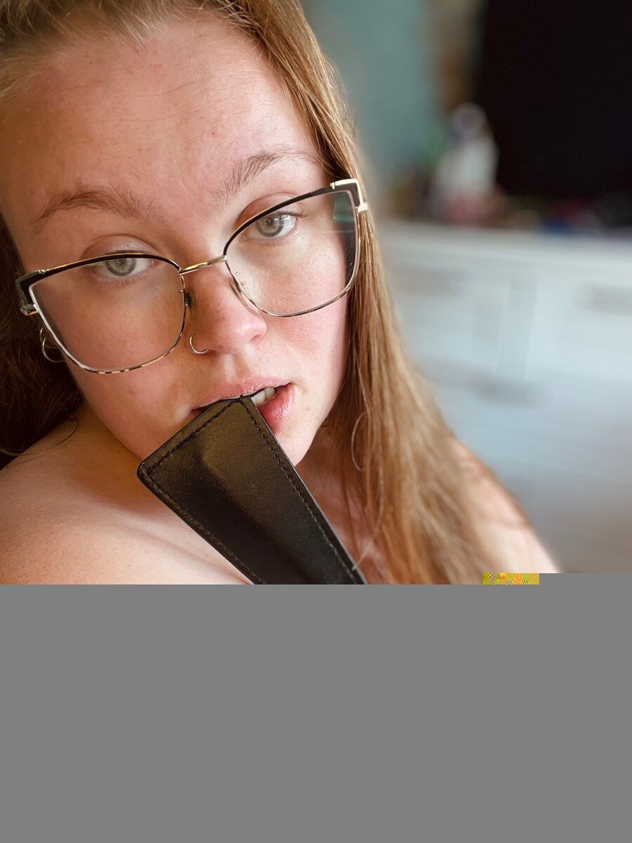 Emmieking (@emmieking), OnlyFans creator