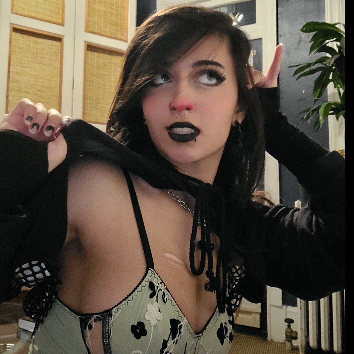 Emostonergorl (@emostonergorl), OnlyFans creator