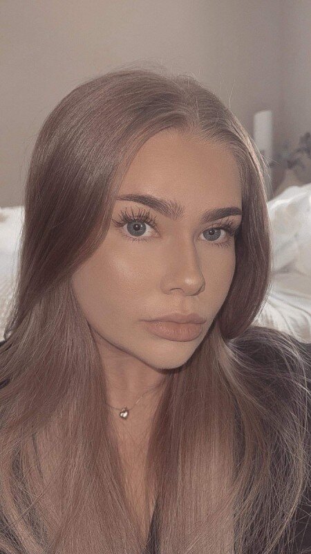 Enireves (@enireves), OnlyFans creator