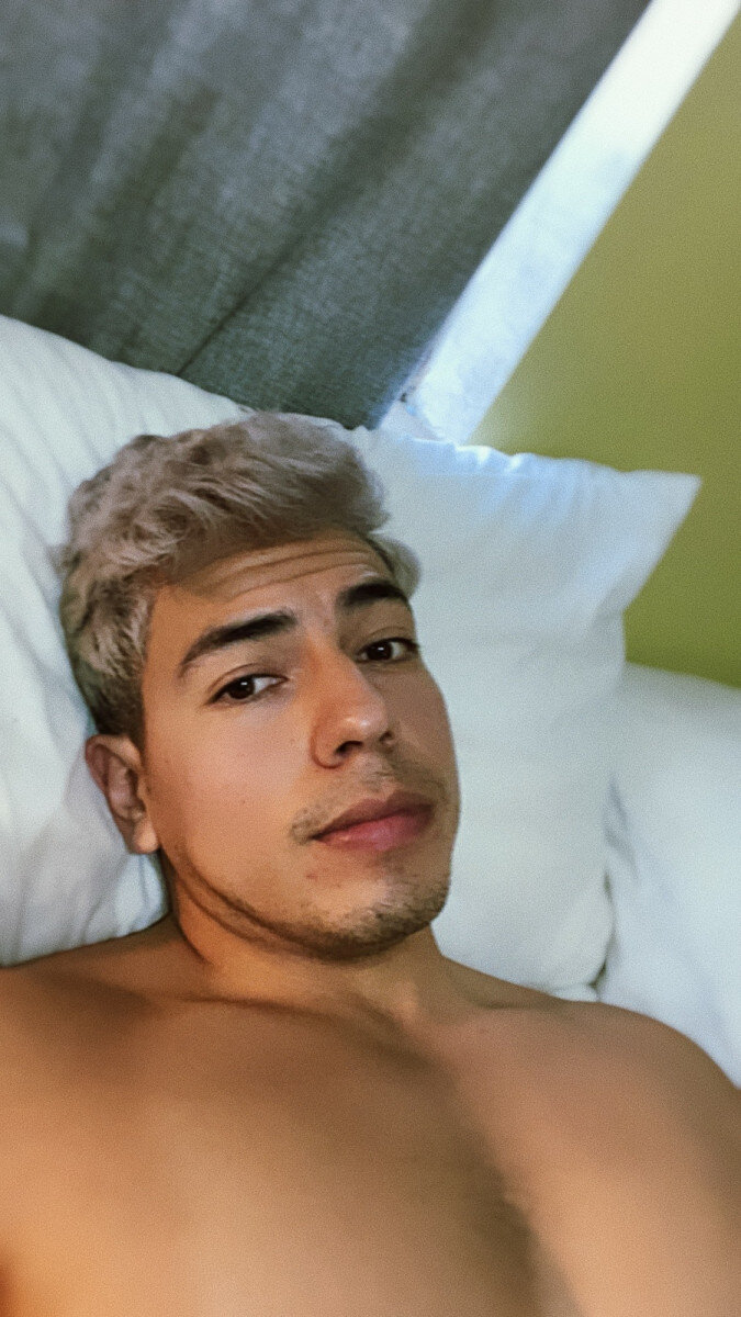 Enzogioxxx (@enzogioxxx), OnlyFans creator