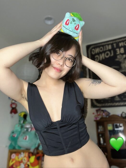 im (@erikabug), OnlyFans creator