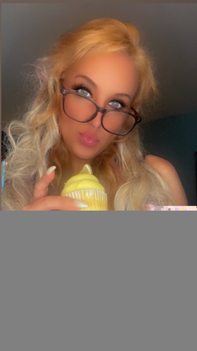 Erikashealo (@erikashealo), OnlyFans creator