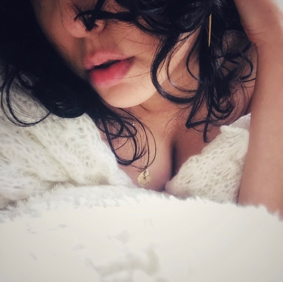 Escorpiofem (@escorpiofem), OnlyFans creator