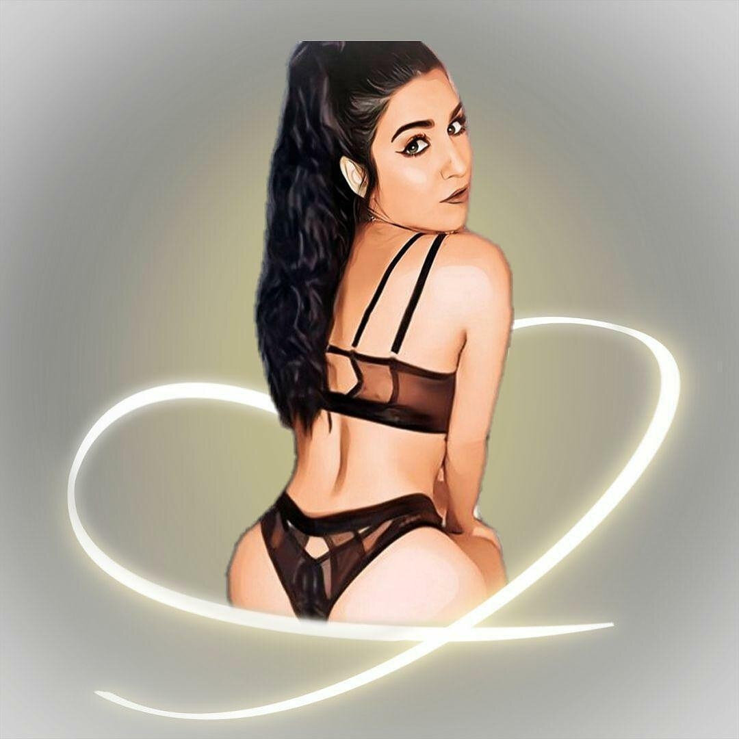Esmerose (@esme-rose), OnlyFans creator