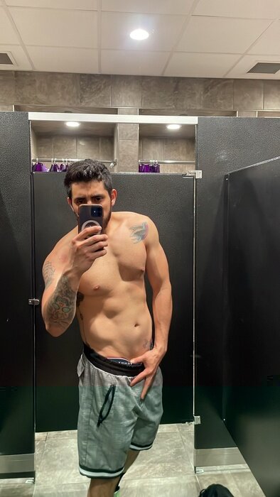 Esnetomon (@esnetomon), OnlyFans creator