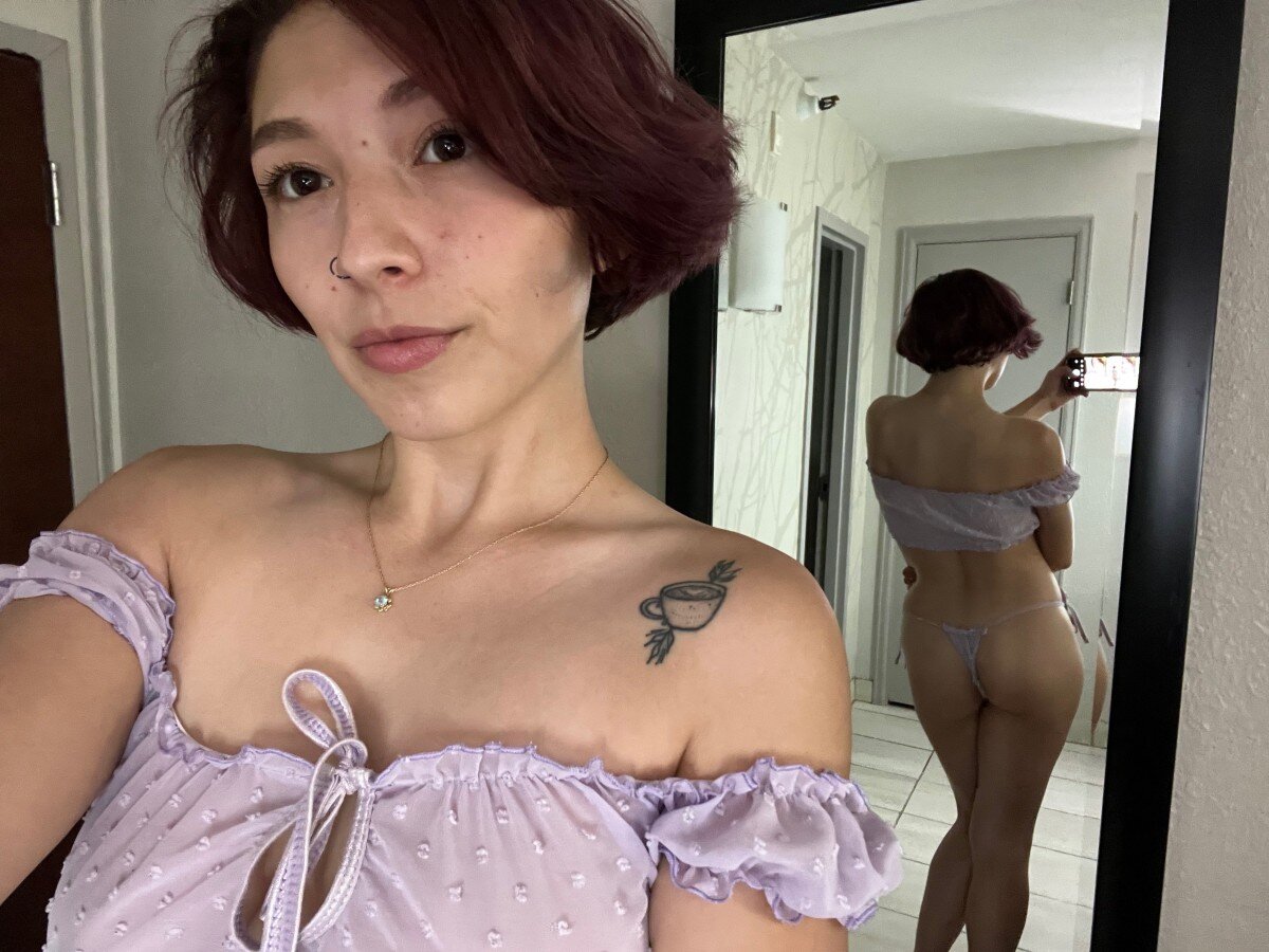 Etherealxsky (@etherealxsky), OnlyFans creator
