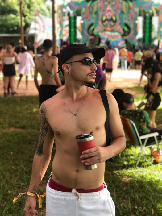 Eudansouzza (@eudansouzza), OnlyFans creator