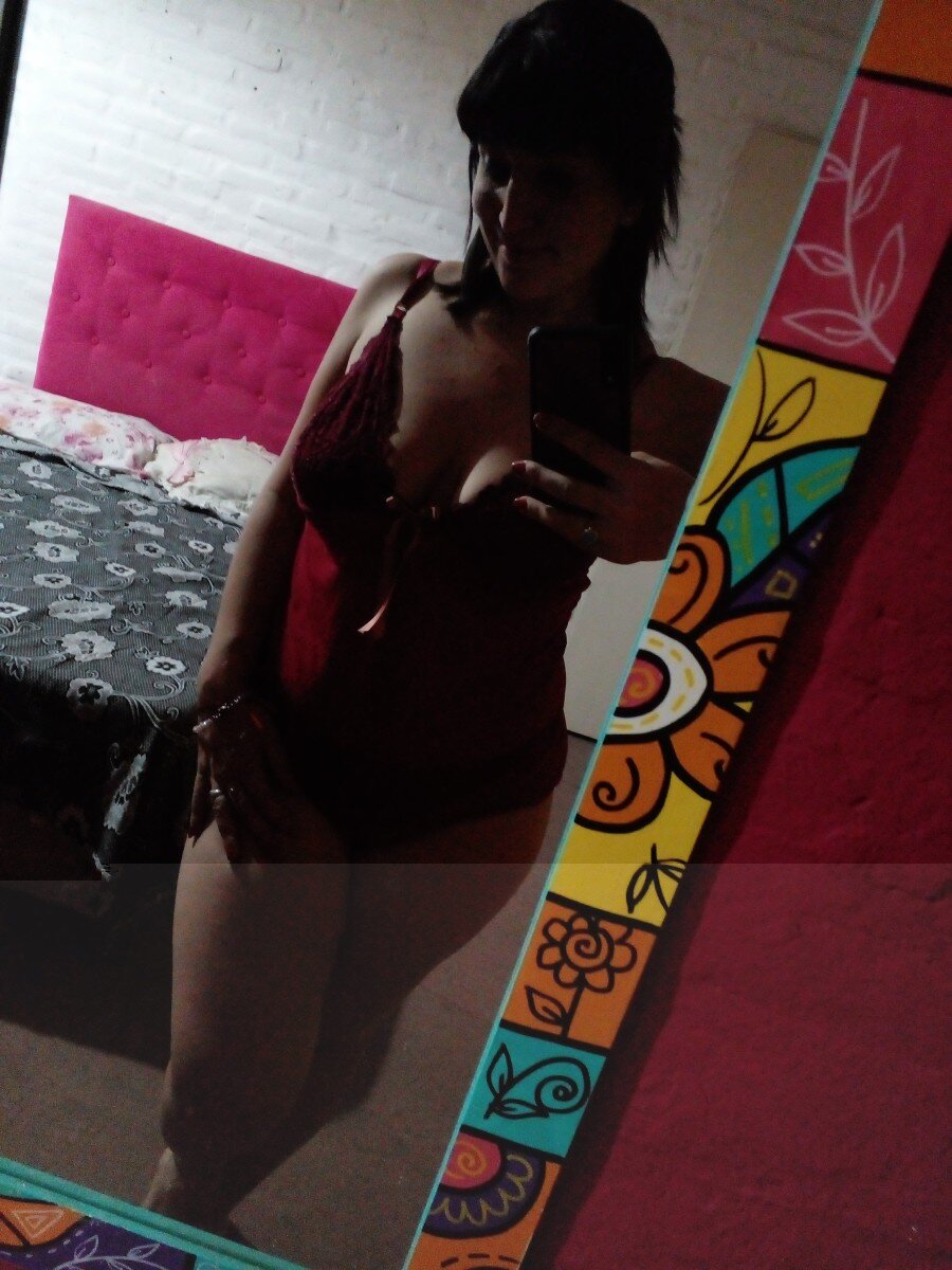 Evaluna15 (@evaluna15), OnlyFans creator