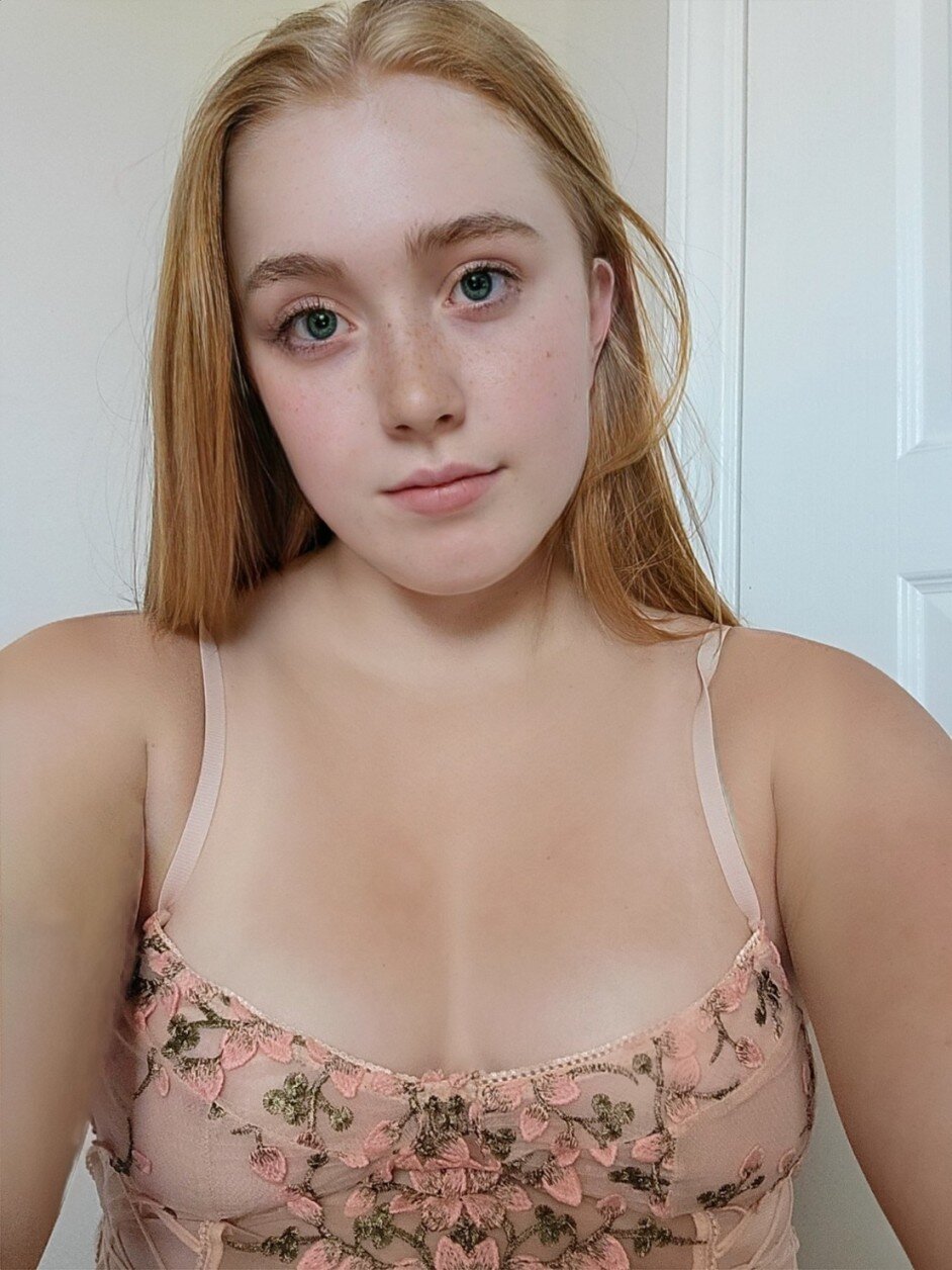 Evelynclairexoxo (@evelynclaire.xoxo), OnlyFans creator
