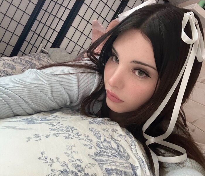 Everly (@everlyeira), OnlyFans creator