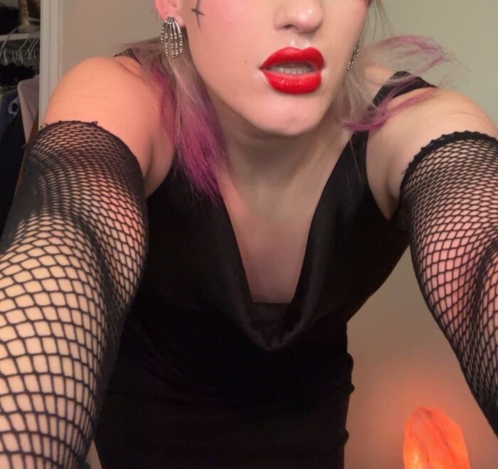 Everythingiris (@everythingiris), OnlyFans creator