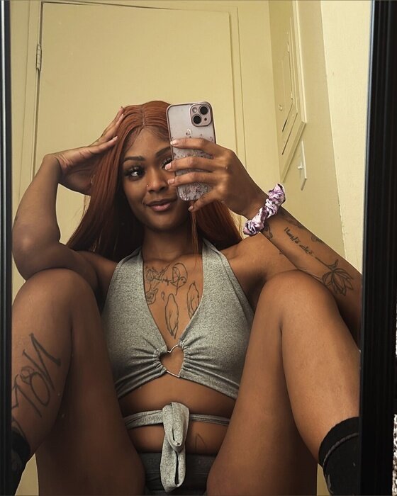 Evryoneluvsmonet (@evryoneluvsmonet), OnlyFans creator