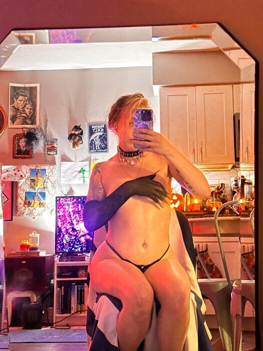 Evskye (@evskye), OnlyFans creator