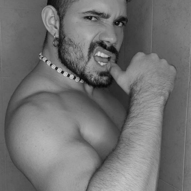 Ezequiel199q (@ezequiel199q), OnlyFans creator