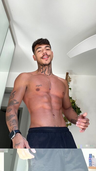 Fabuusjunior (@fabuusjunior), OnlyFans creator