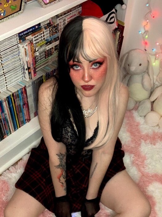 Faerylily (@faerylily), OnlyFans creator