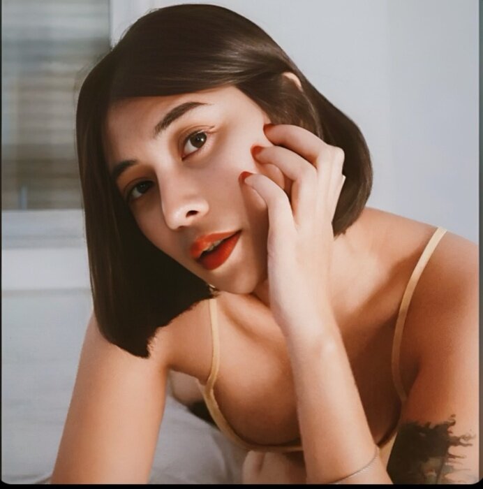 Fahthaimodel (@fahthaimodel), OnlyFans creator