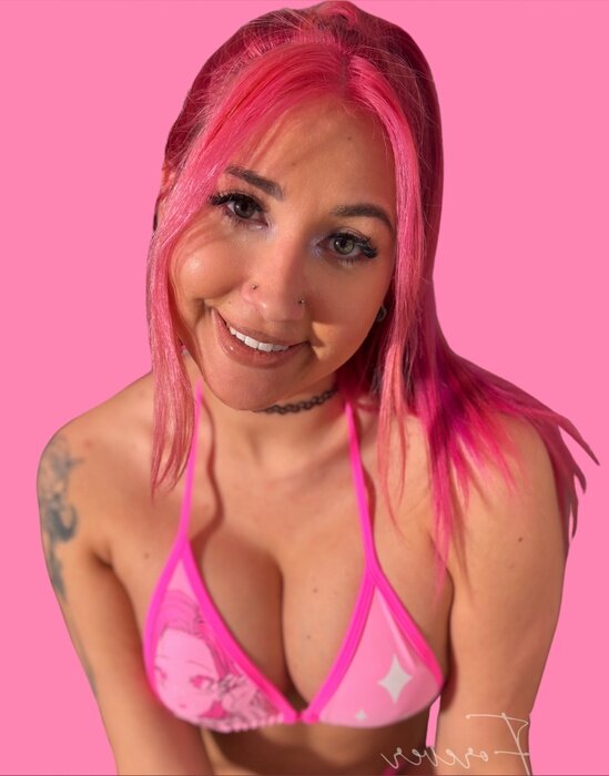 Farrahforever (@farrahforever), OnlyFans creator