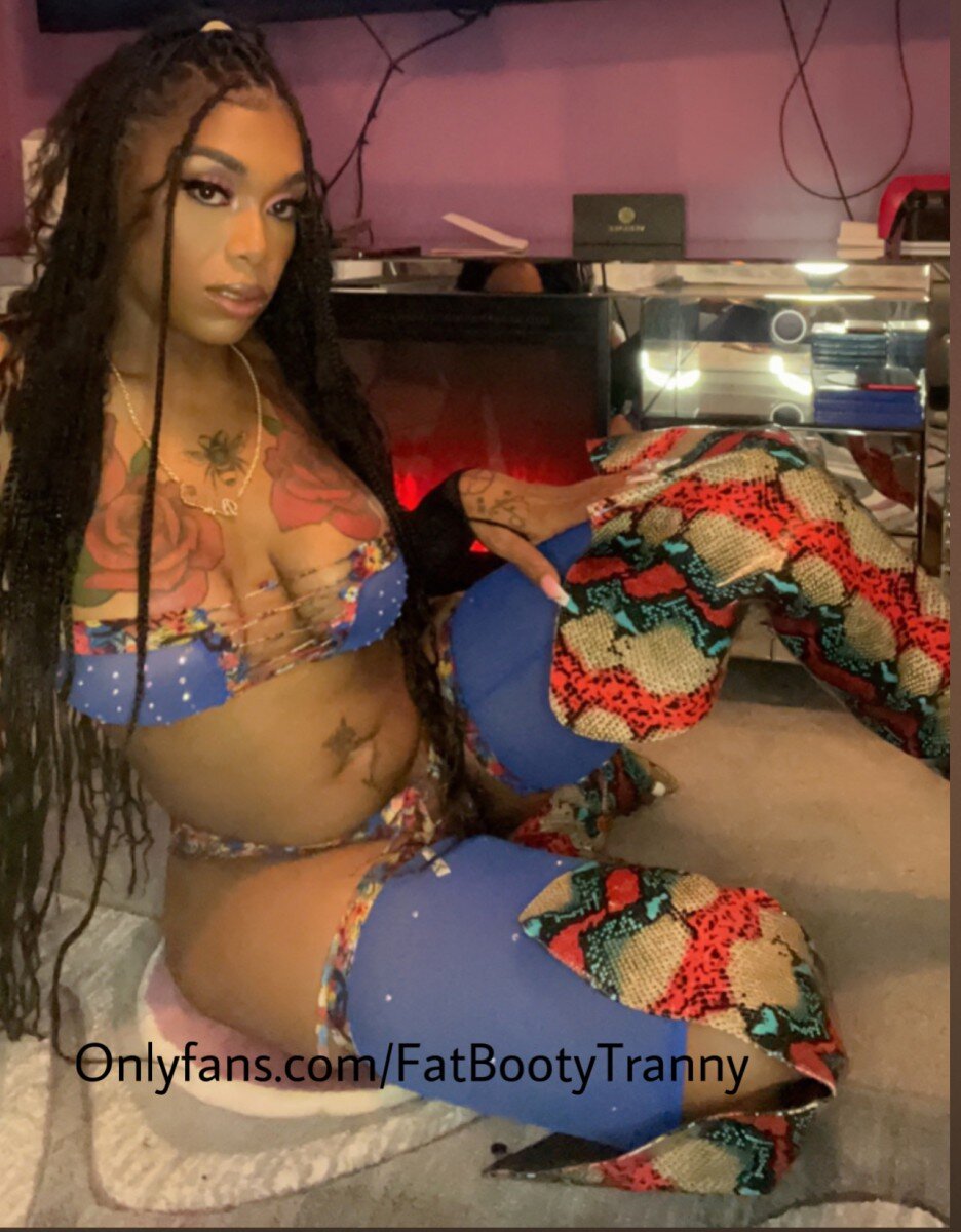 Fatbootytranny (@fatbootytranny), OnlyFans creator
