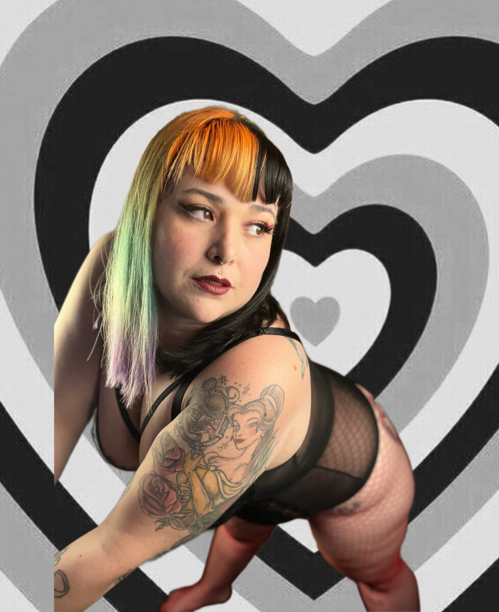 Fatmilkymommalite (@fatmilkymommalite), OnlyFans creator