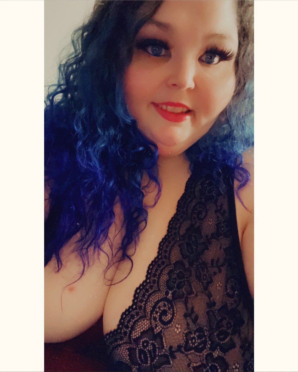 Fatnpretty407 (@fatnpretty407), OnlyFans creator