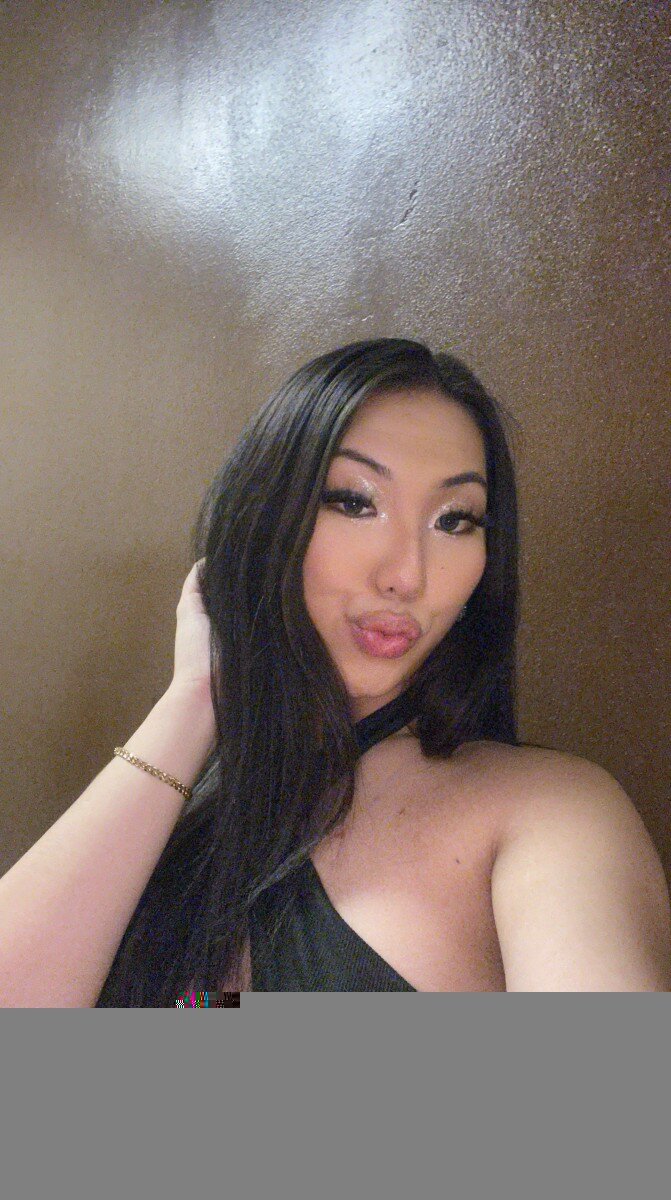 Favejeannnkriss (@favejeannnkriss), OnlyFans creator