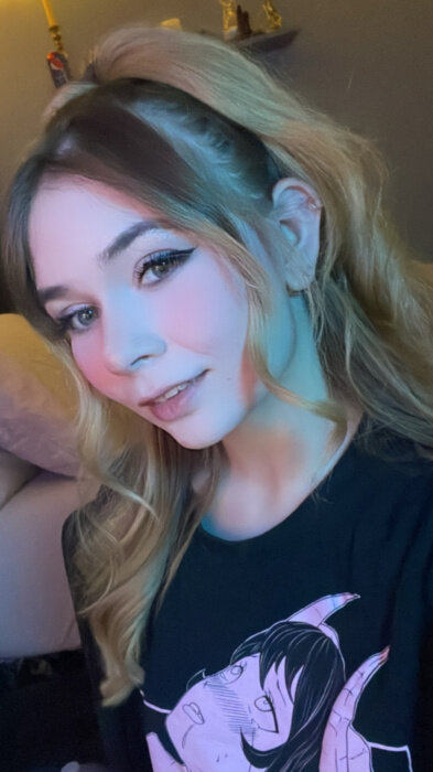 Favoritemidwestvixen (@favoritemidwestvixen), OnlyFans creator