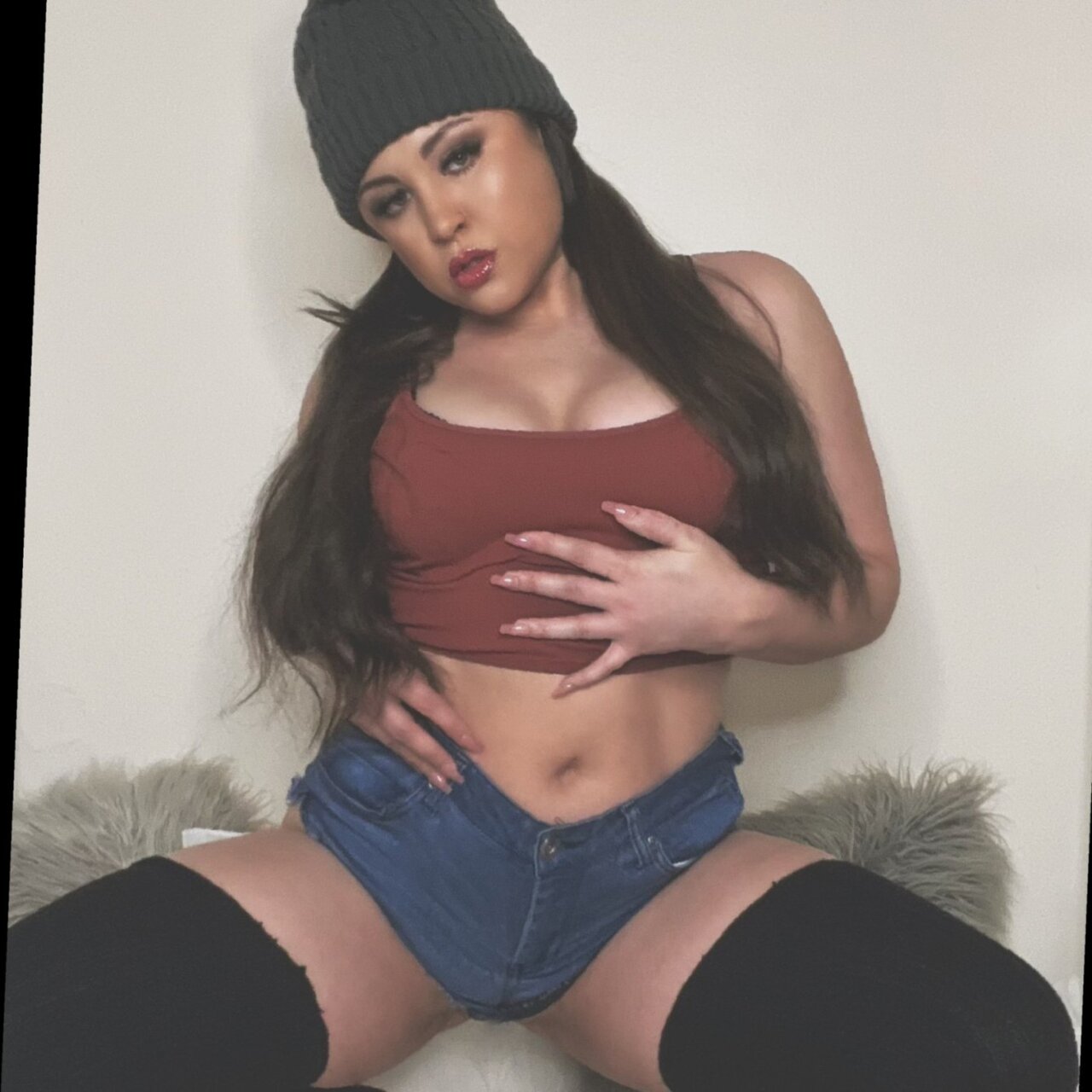 Featherfanz (@featherfanz), OnlyFans creator