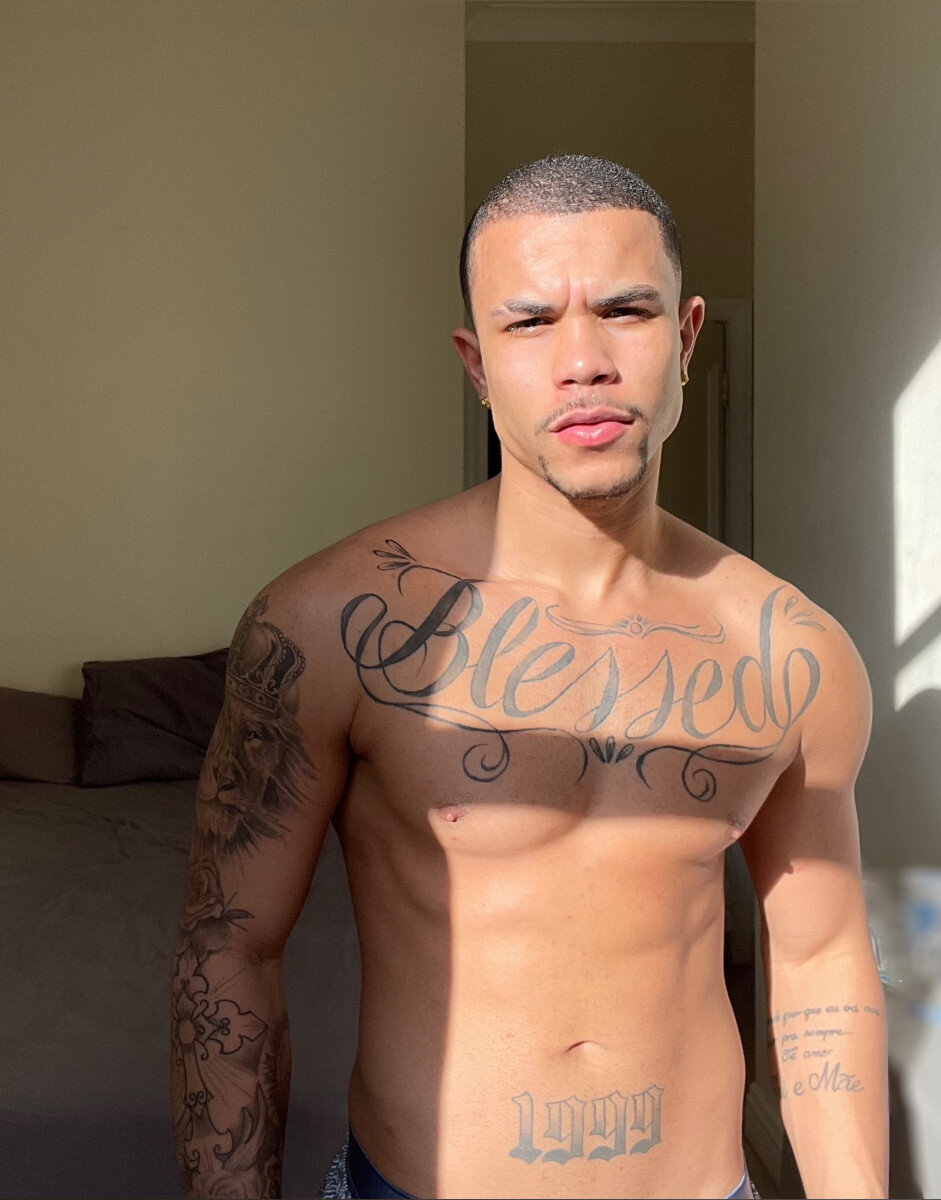 Felipe (@feliipecarioca), OnlyFans creator