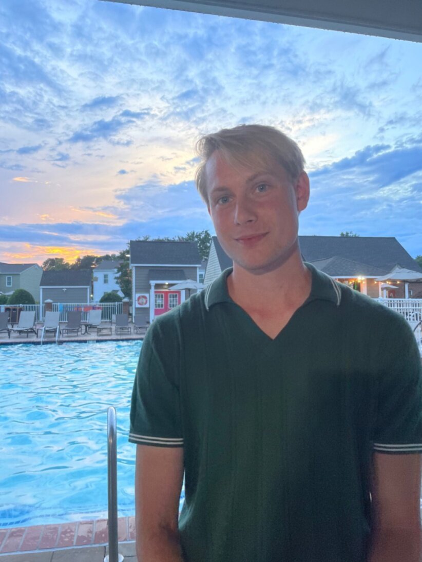 Felixthegirthquake (@felix_the_girthquake), OnlyFans creator